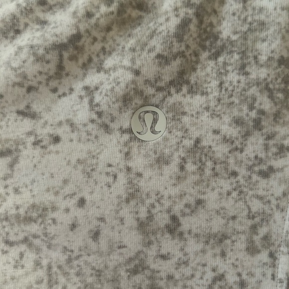 2 Lululemon tank tops. Excellent condition!
Price is for both - Picture 5 of 5